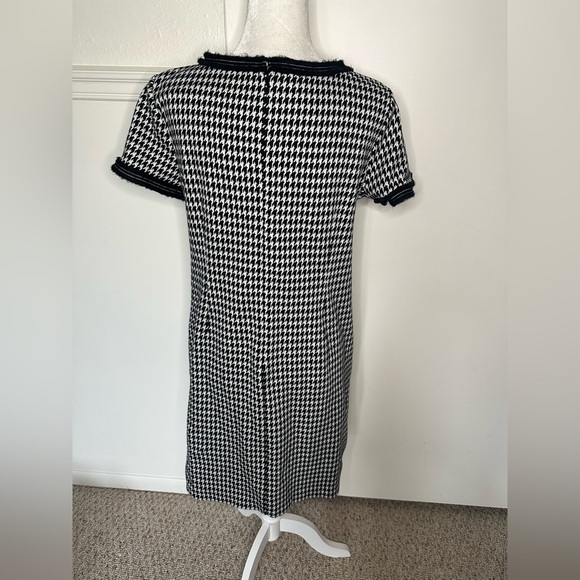 TALBOTS A-LINE PONTE DRESS - BOLD HOUNDSTOOTH SIZE 10 - Picture 4 of 9